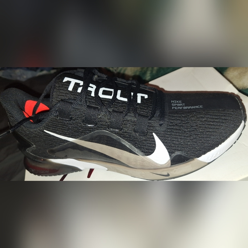 Nike Black and White Athletic Shoes